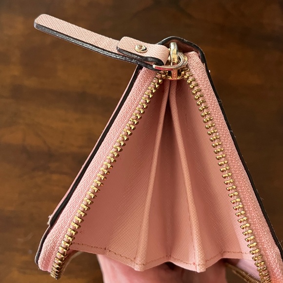 Kate Spade Pink Cedar Street Desserts Chocolates Continental Lacey Zip Wallet - Picture 6 of 8